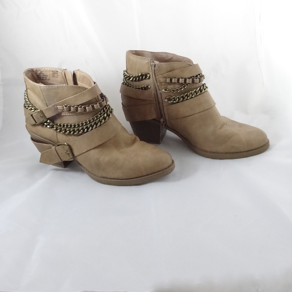 SO Authentic American Heritage Ankle Booties Sz 9